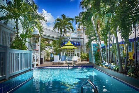 La te da key west - The historic La Te Da Hotel, once the home and factory of a local cigar manufacturer, is now an all-in-one entertainment complex. Between its accommodations, restaurant, multiple bars, and colorful outside patio, the venue practically beckons late-night revelers.